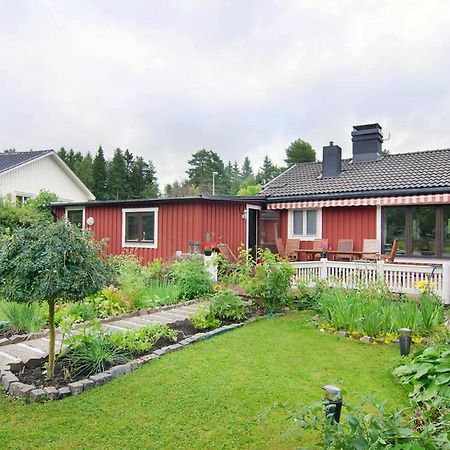 Private Room With No Windows In Shared House-5 Umeå Exterior foto